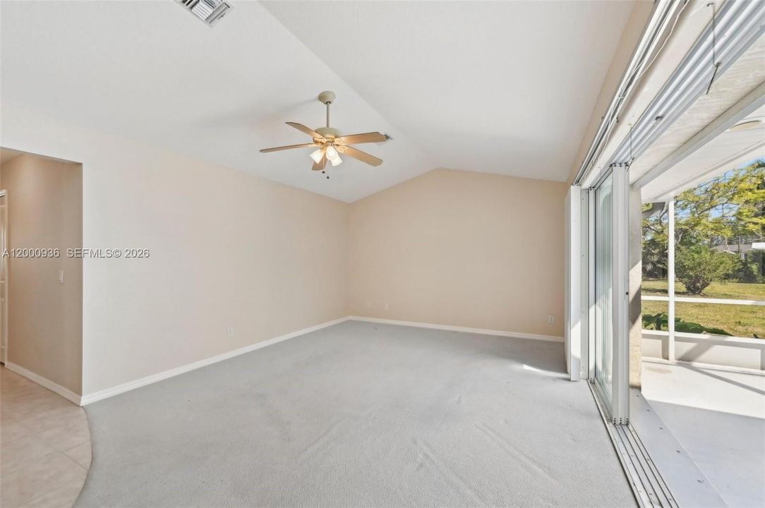 For Sale: $444,900 (4 beds, 2 baths, 2577 Square Feet)