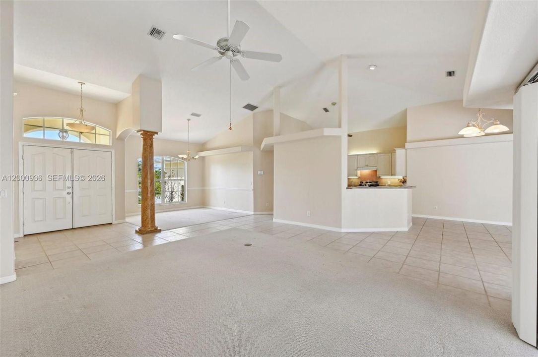 For Sale: $444,900 (4 beds, 2 baths, 2577 Square Feet)