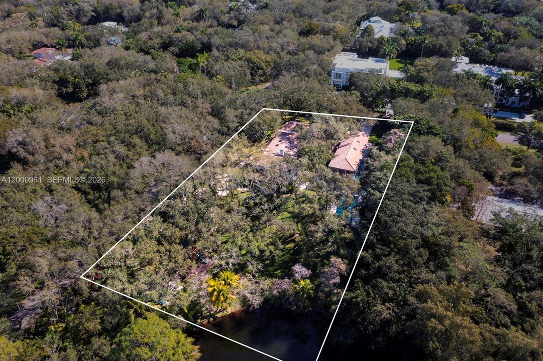 Recientemente alquilado: $39,000 (6 camas, 5 baños, 8534 Pies cuadrados)