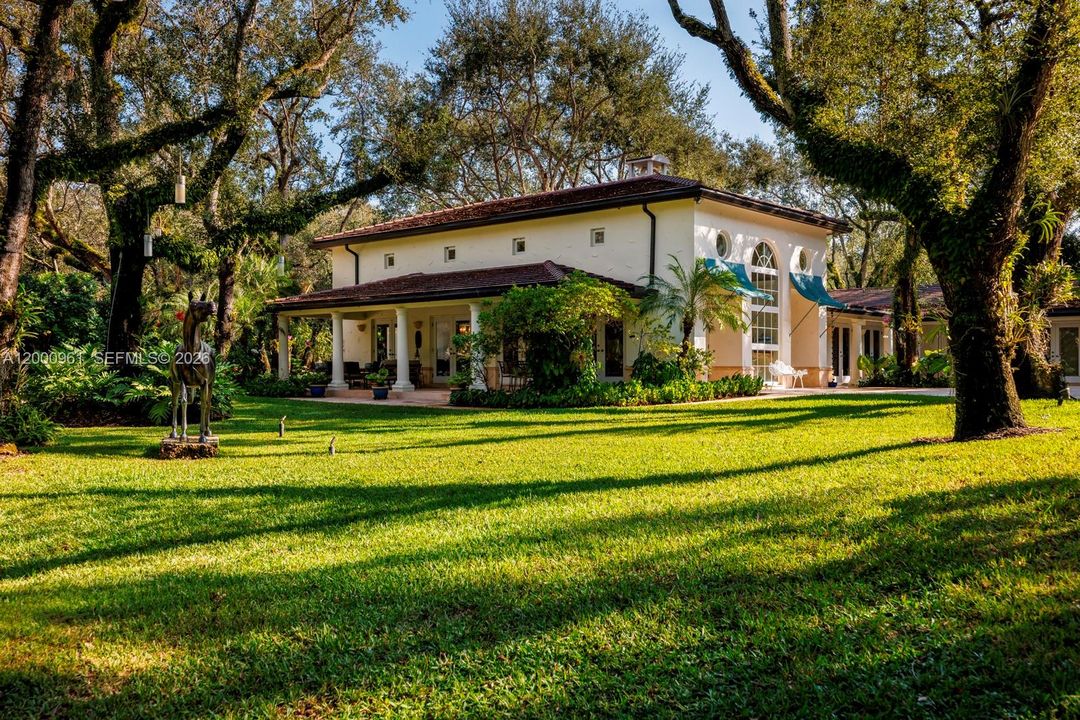 Recientemente alquilado: $39,000 (6 camas, 5 baños, 8534 Pies cuadrados)
