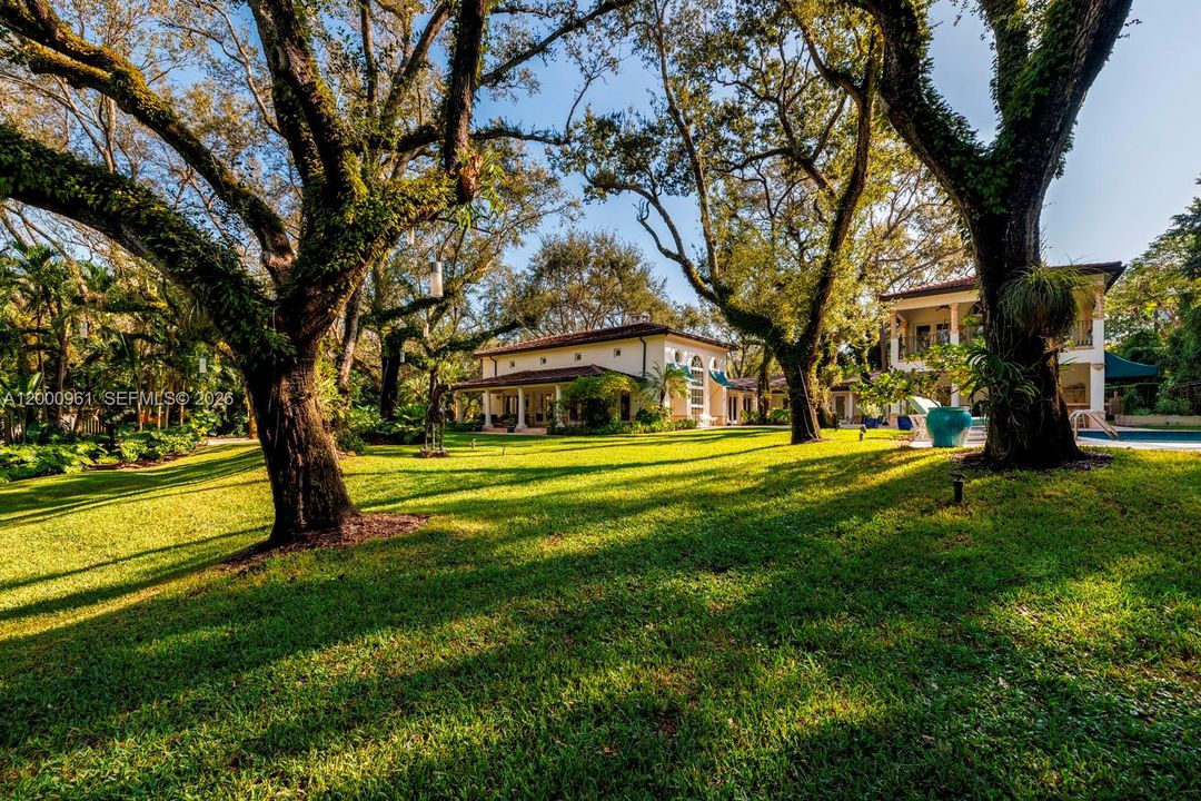 Recientemente alquilado: $39,000 (6 camas, 5 baños, 8534 Pies cuadrados)