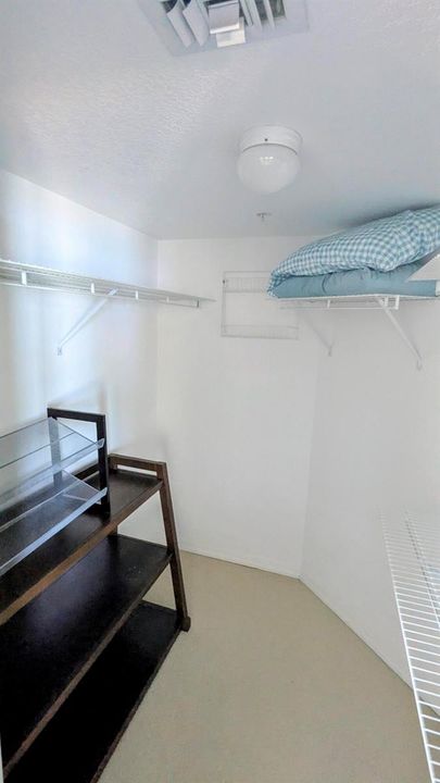 Walk In Closet