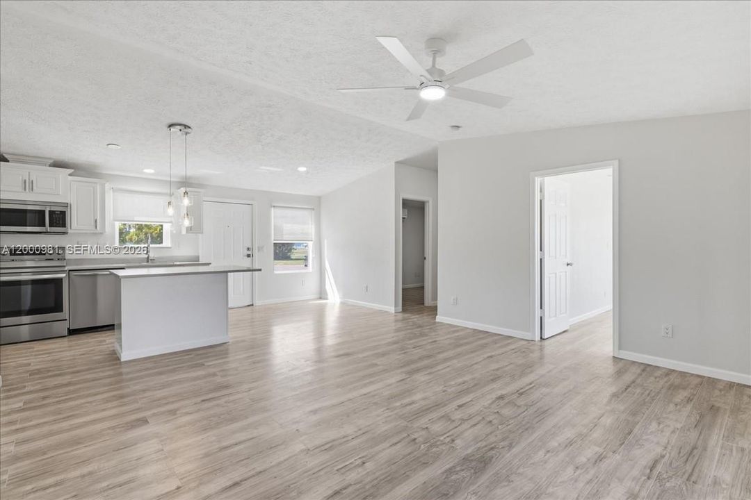 For Rent: $1,600 (2 beds, 2 baths, 0 Square Feet)