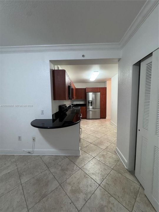 Activo con contrato: $1,850 (1 camas, 1 baños, 934 Pies cuadrados)