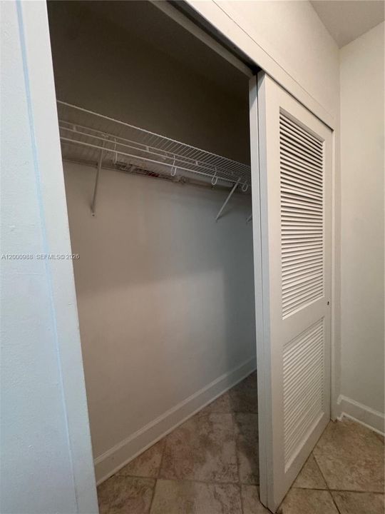 Activo con contrato: $1,850 (1 camas, 1 baños, 934 Pies cuadrados)