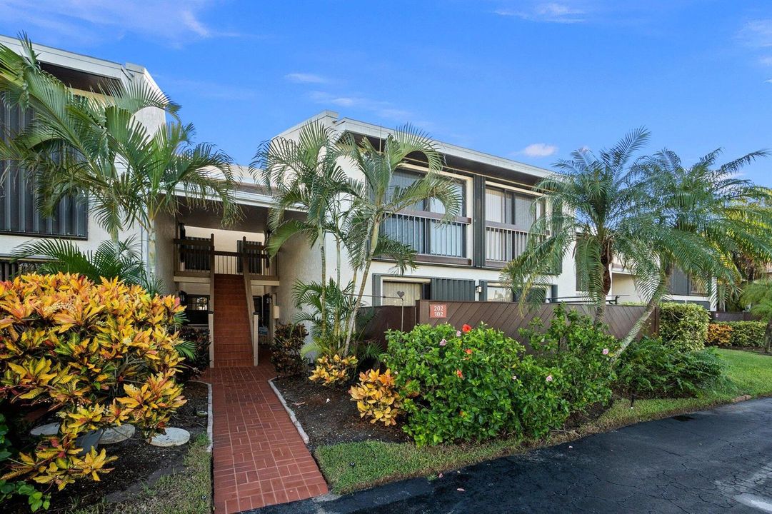 Front Entrance View