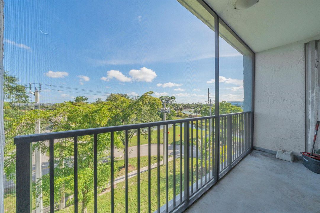 7 Patio (2)