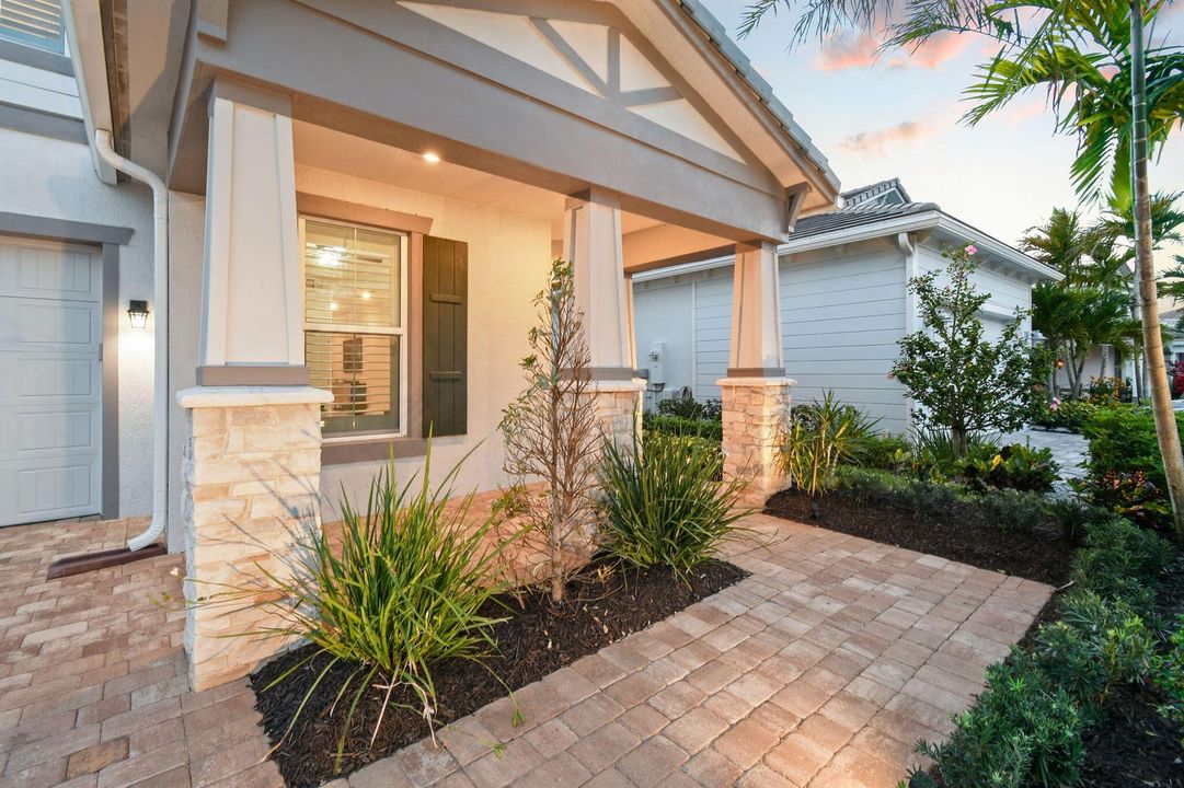 10764NorthbrookCircle(15)