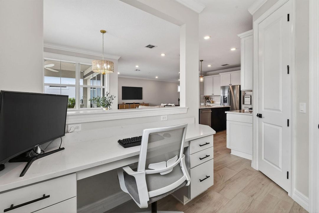 10764NorthbrookCircle(24)