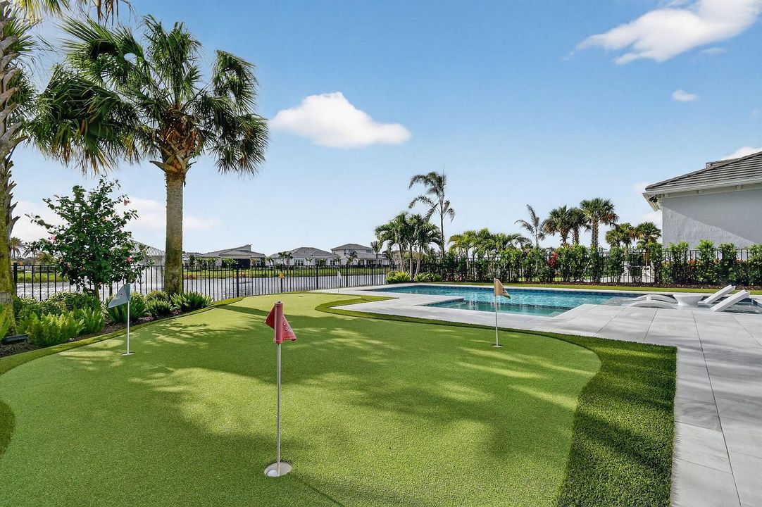 10764NorthbrookCircle(69)