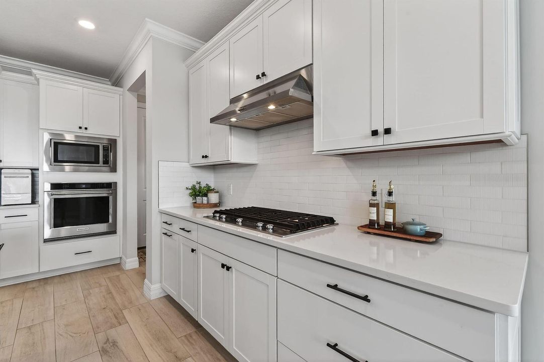 10764NorthbrookCircle(19)