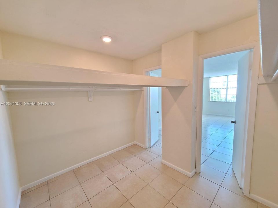For Sale: $160,000 (2 beds, 2 baths, 1175 Square Feet)