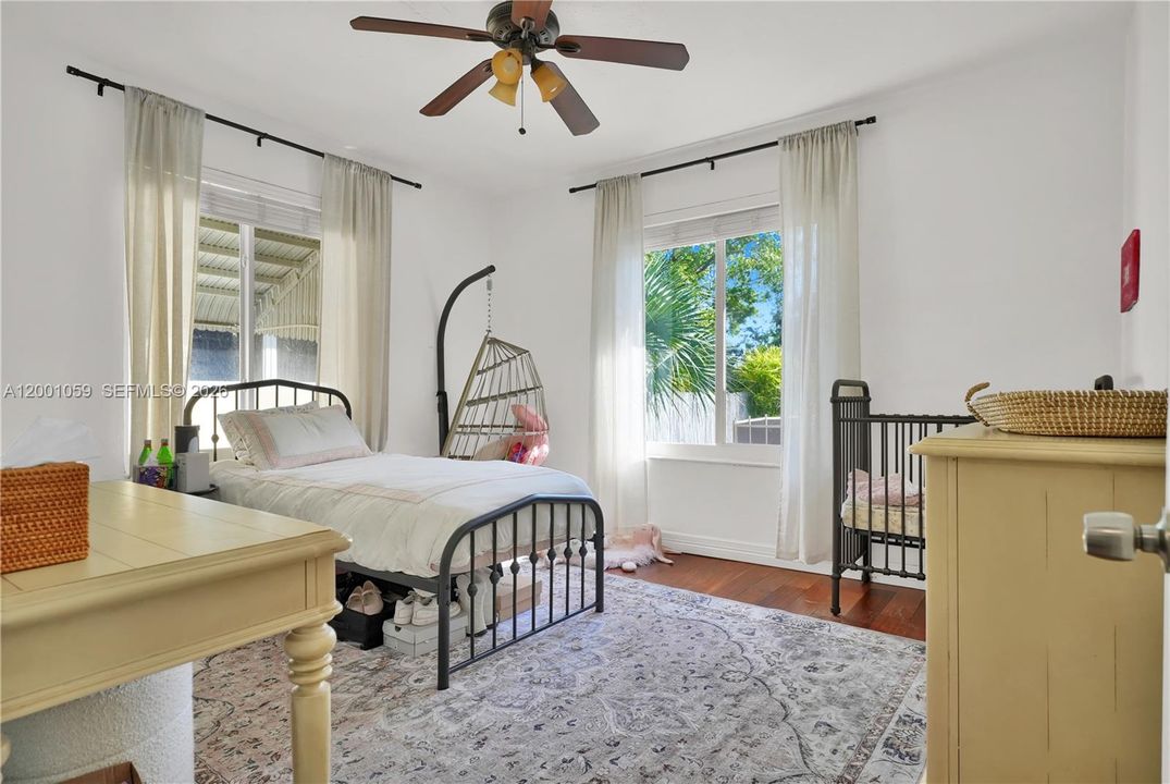 Active With Contract: $8,800 (4 beds, 3 baths, 1985 Square Feet)