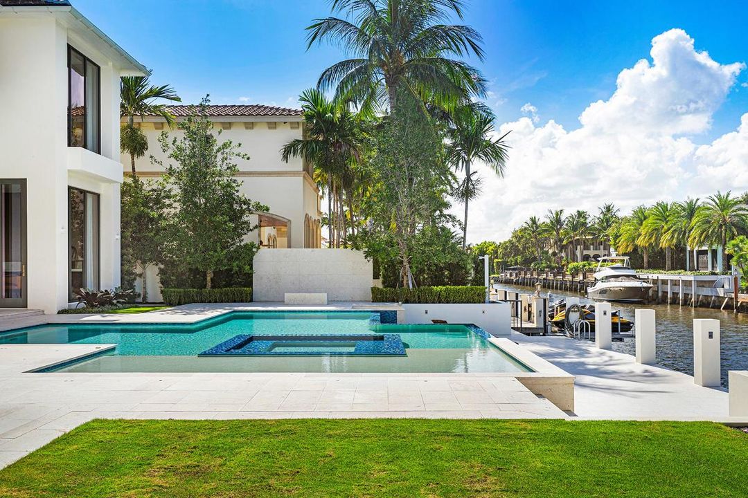249_Alexander_Palm_Road_09