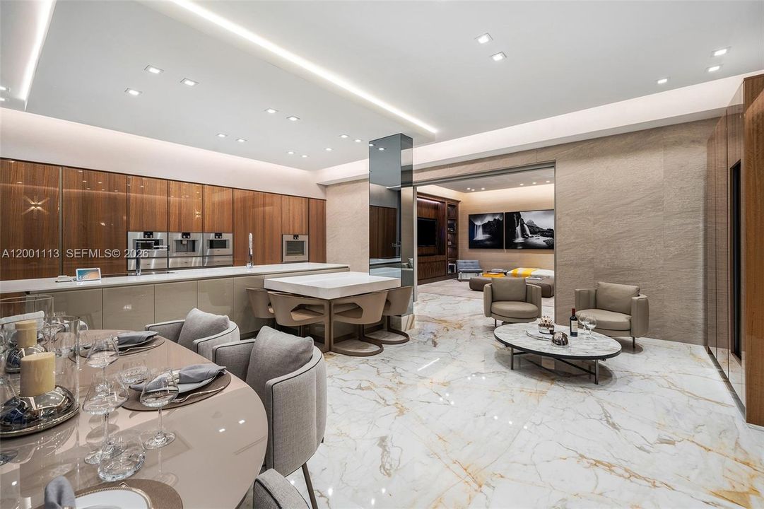 For Sale: $23,990,000 (4 beds, 5 baths, 9051 Square Feet)