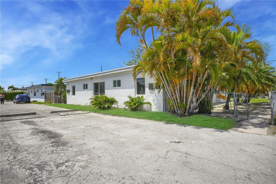 En Venta: $1,000,000 (0 camas, 0 baños, 2478 Pies cuadrados)