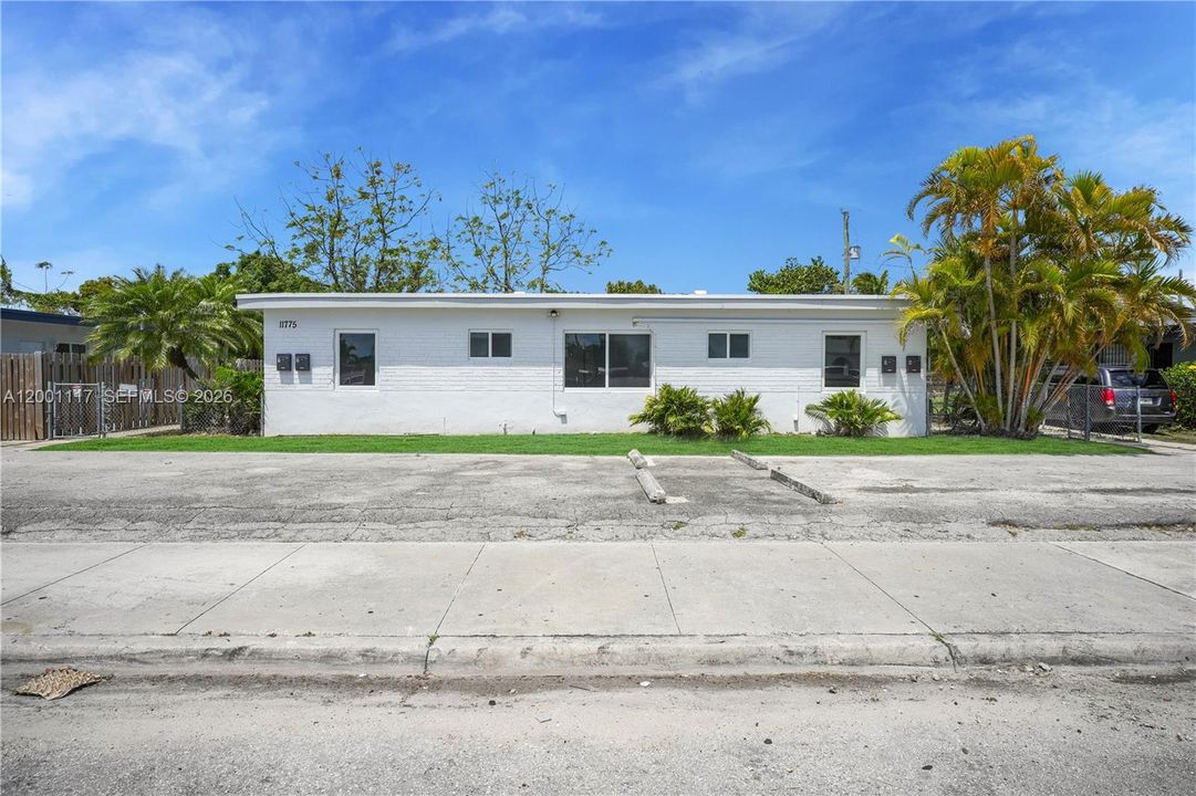 En Venta: $1,000,000 (0 camas, 0 baños, 2478 Pies cuadrados)