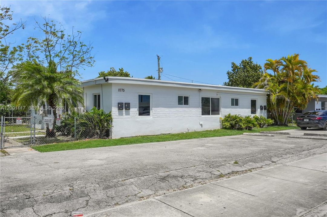 En Venta: $1,000,000 (0 camas, 0 baños, 2478 Pies cuadrados)