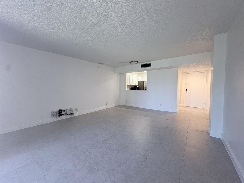 Living & Dining Room