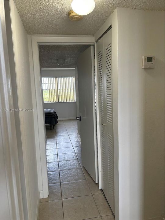 En Venta: $290,000 (2 camas, 1 baños, 1350 Pies cuadrados)