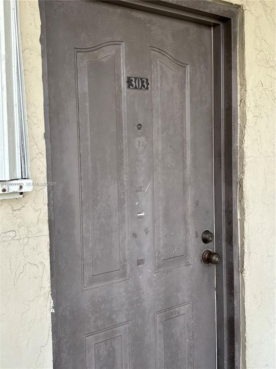 En Venta: $290,000 (2 camas, 1 baños, 1350 Pies cuadrados)