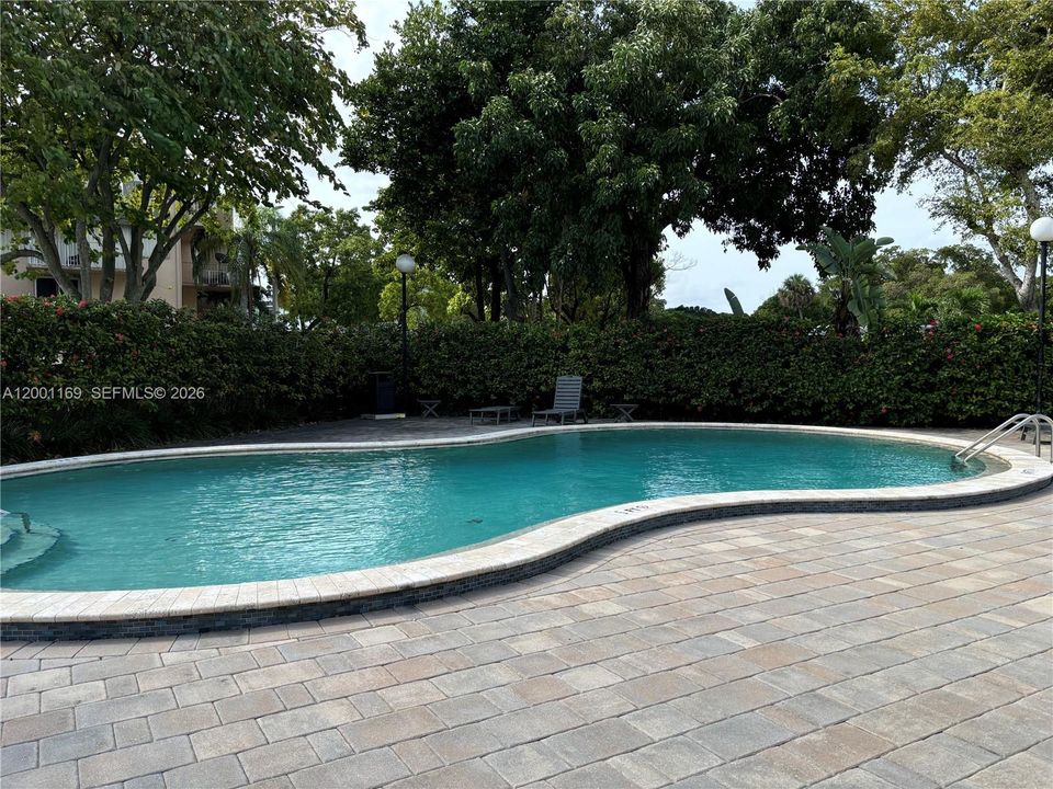 En Venta: $290,000 (2 camas, 1 baños, 1350 Pies cuadrados)