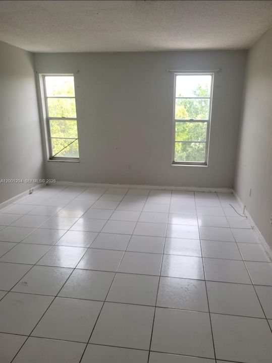 En Renta: $1,250 (1 camas, 1 baños, 735 Pies cuadrados)