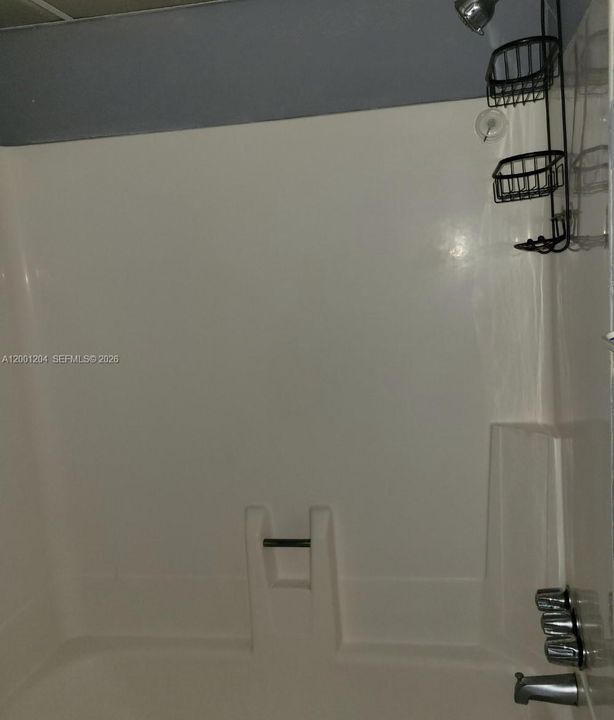En Renta: $1,250 (1 camas, 1 baños, 735 Pies cuadrados)