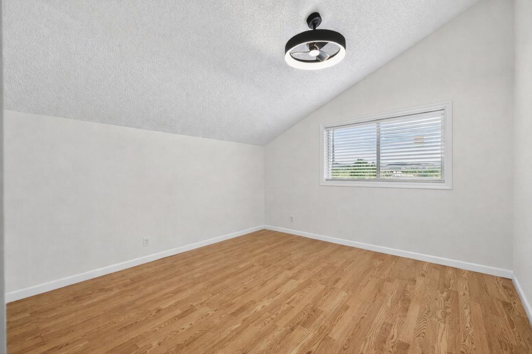 4th bedroom across the loft