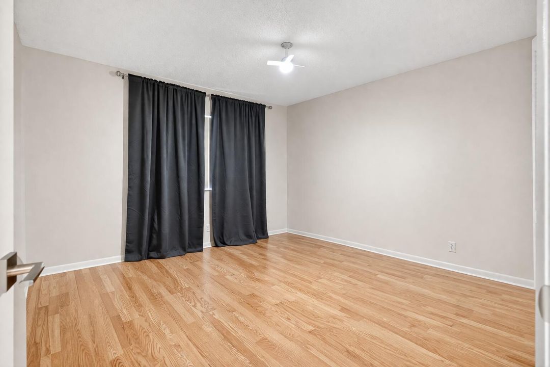 bedroom 1 on 1st floor