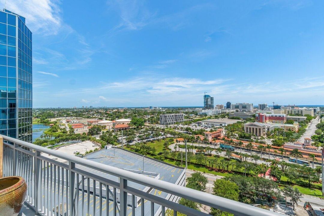 023-300SouthAustralianAvenue-WestPalmBea