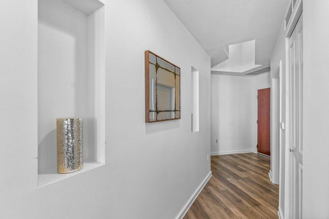 003-300SouthAustralianAvenue-WestPalmBea