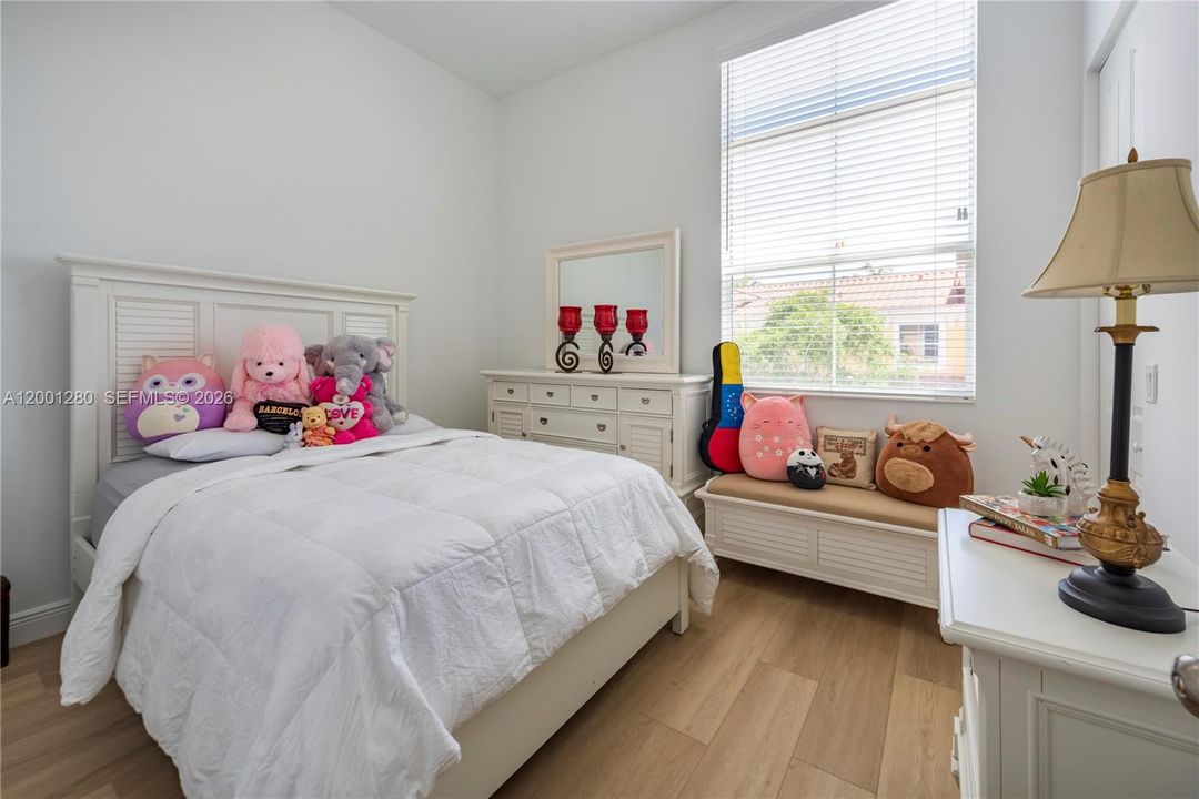 Active With Contract: $665,000 (4 beds, 3 baths, 1895 Square Feet)