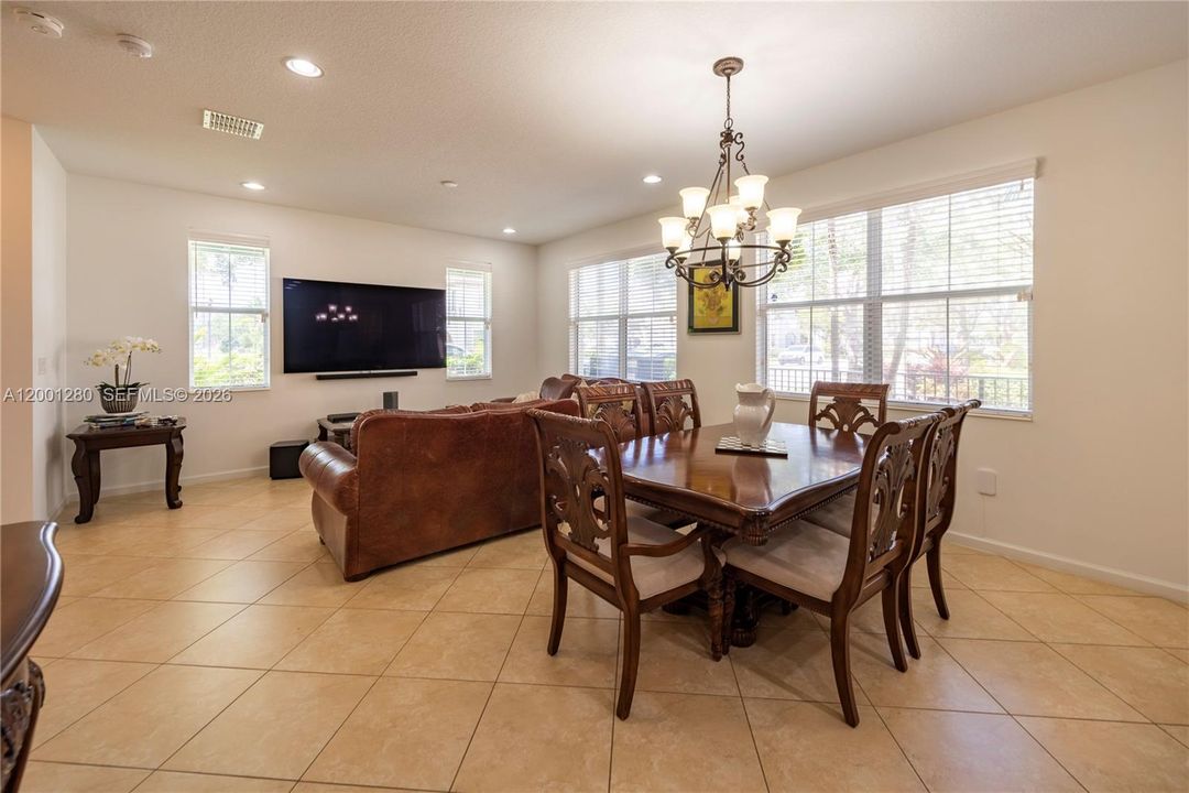 Active With Contract: $665,000 (4 beds, 3 baths, 1895 Square Feet)