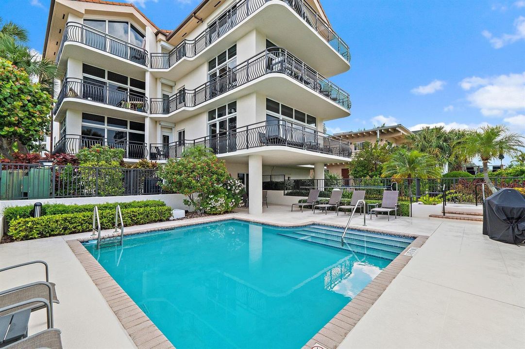 011-314InletWay-101-PalmBeachShores