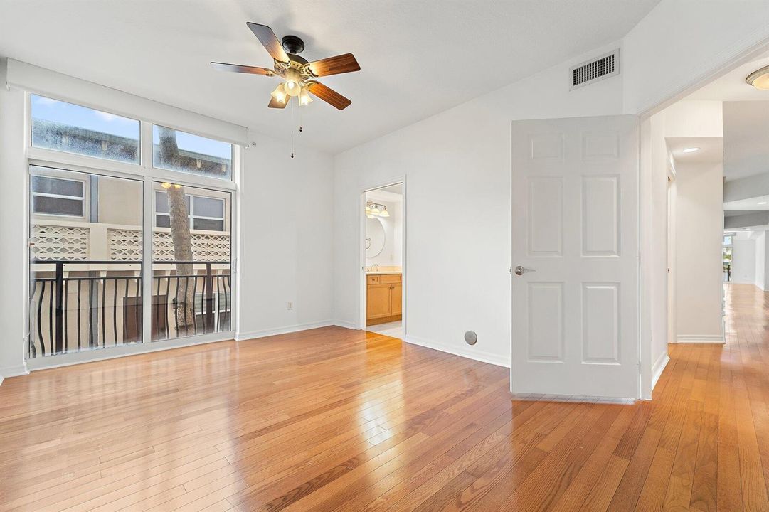 018-314InletWay-101-PalmBeachShores