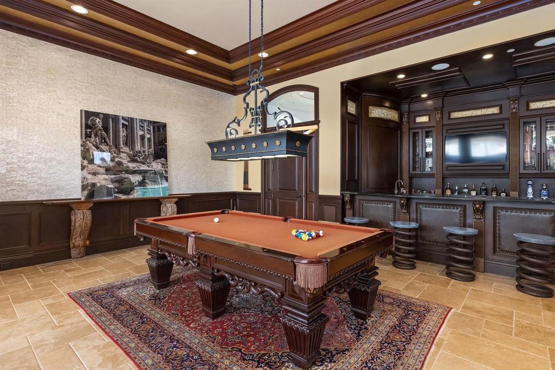 Lounge 3
