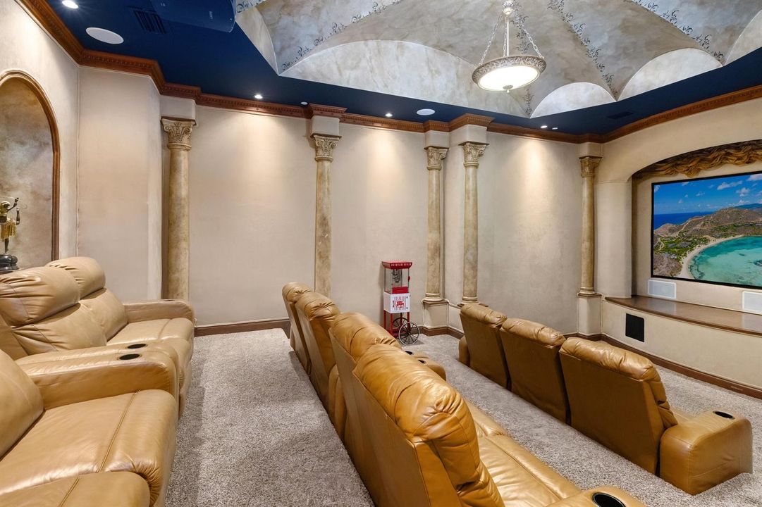 Theater 2