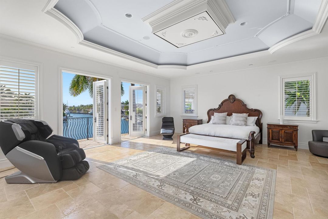 Master Bed 1