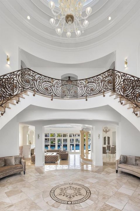 Foyer 3
