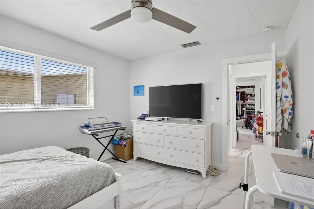 Bedroom #1