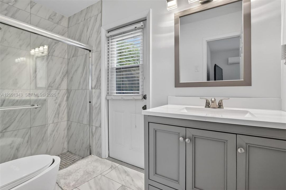 For Sale: $689,000 (3 beds, 2 baths, 1701 Square Feet)