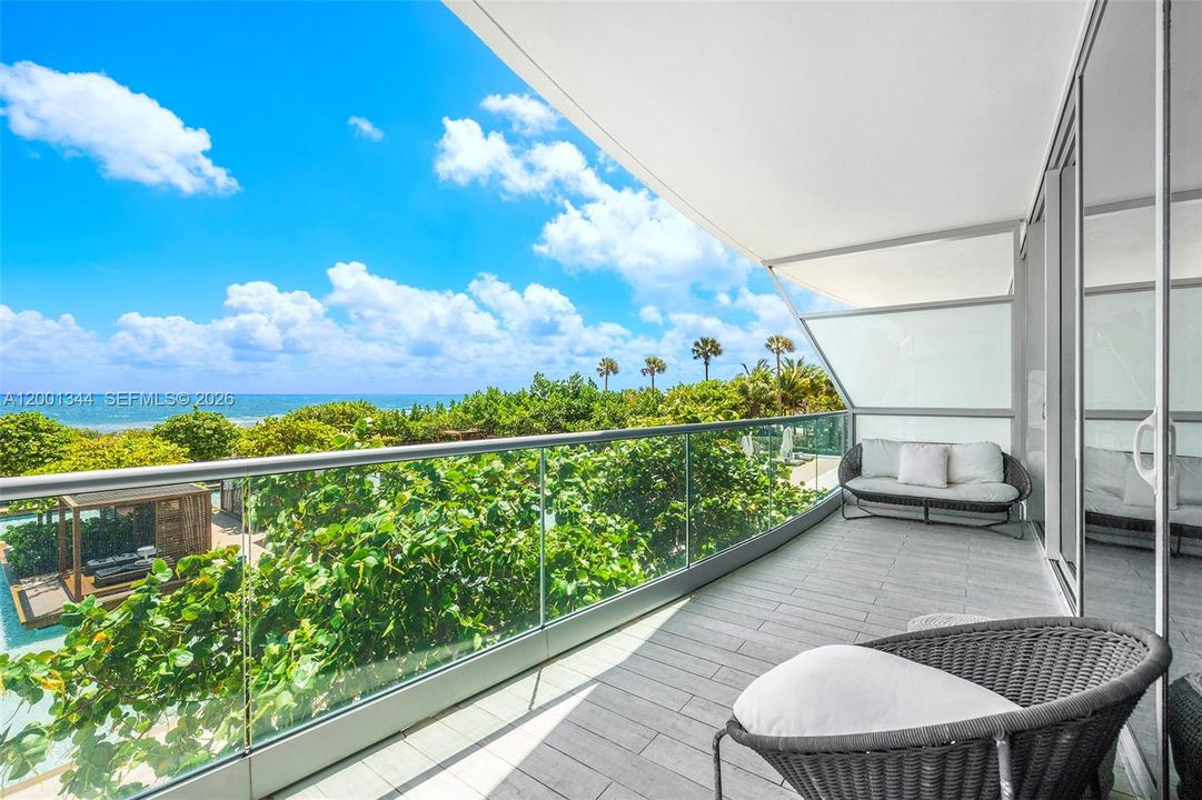 For Sale: $12,750,000 (4 beds, 5 baths, 3653 Square Feet)