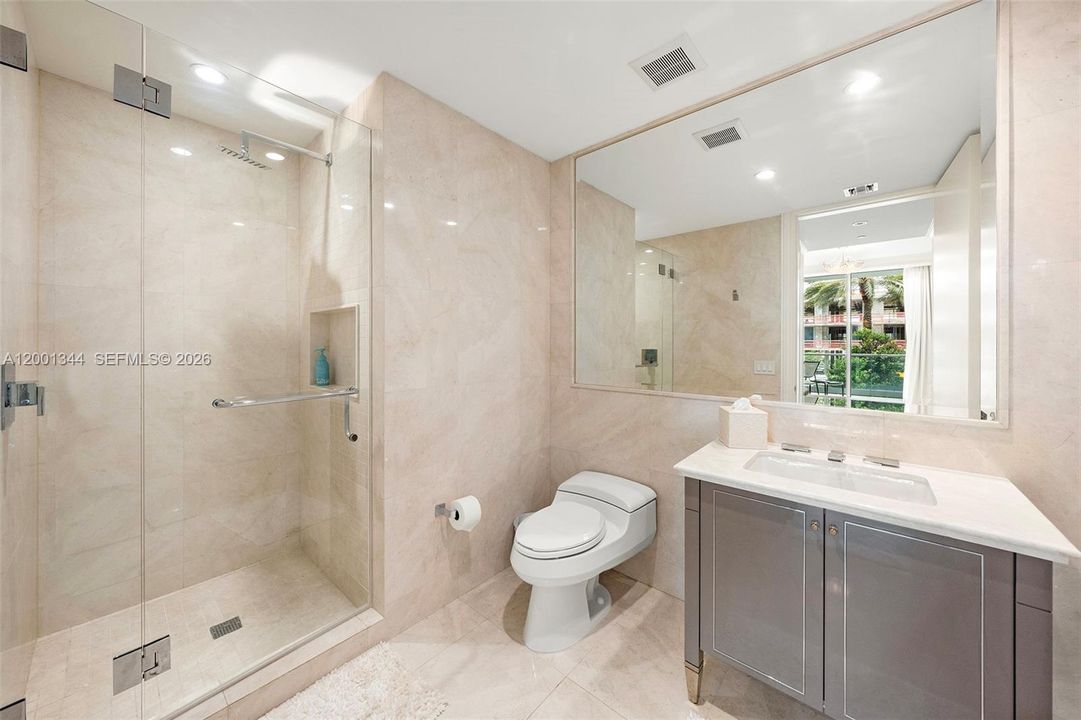 For Sale: $12,750,000 (4 beds, 5 baths, 3653 Square Feet)