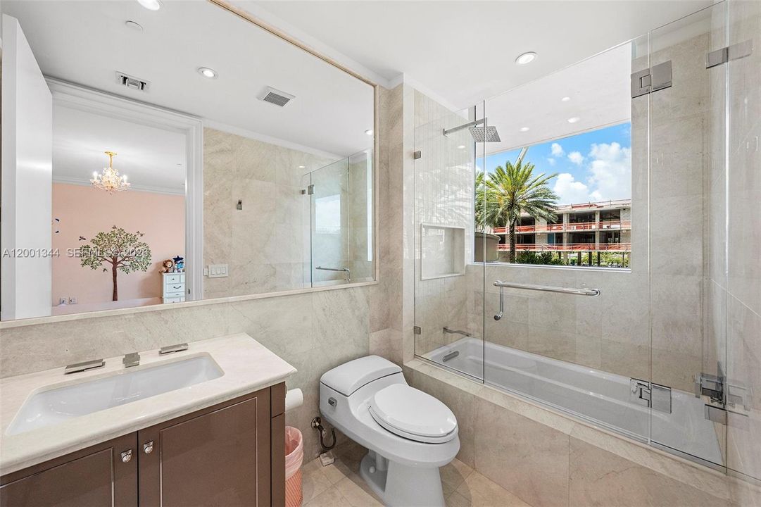 For Sale: $12,750,000 (4 beds, 5 baths, 3653 Square Feet)