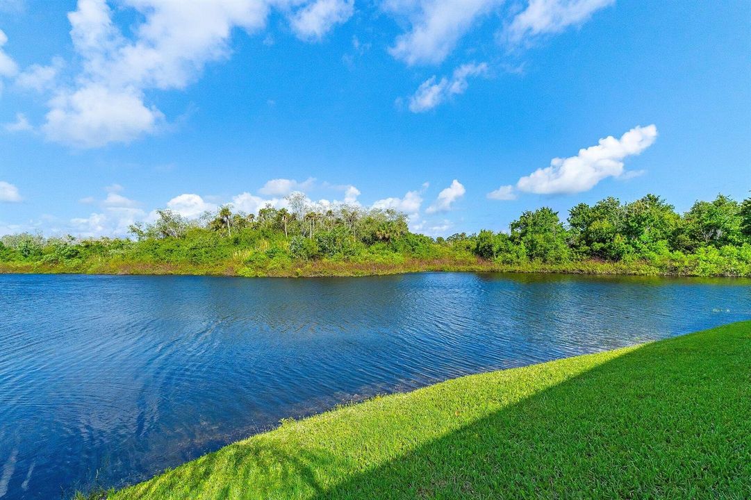 034-671SWSouthRiverDr-105-Stuart-SMALL