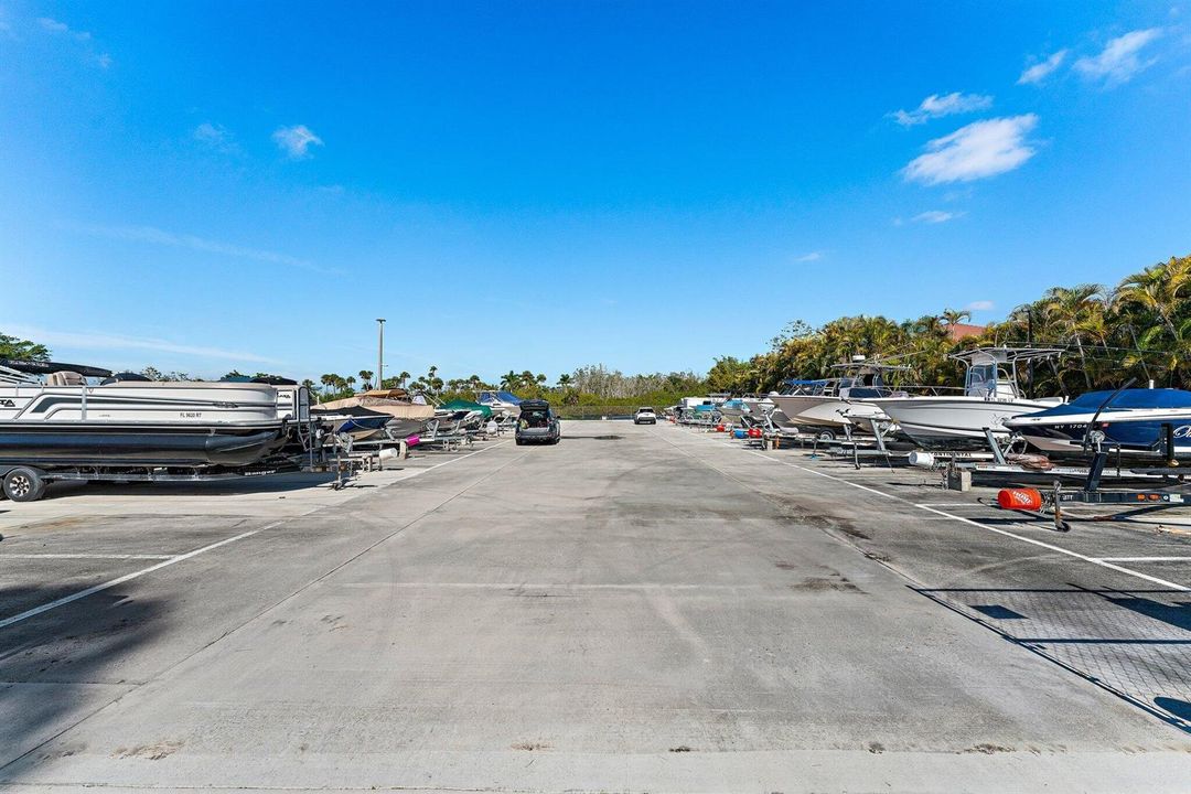 058-671SWSouthRiverDr-105-Stuart-SMALL