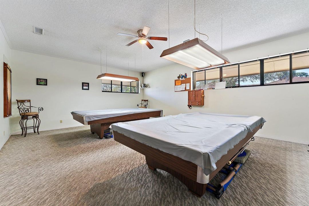 041-671SWSouthRiverDr-105-Stuart-SMALL