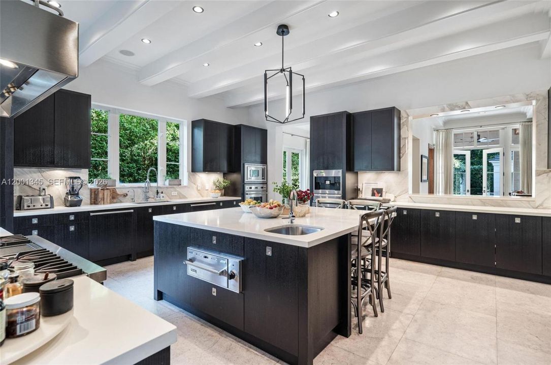 En Venta: $11,750,000 (7 camas, 7 baños, 7196 Pies cuadrados)