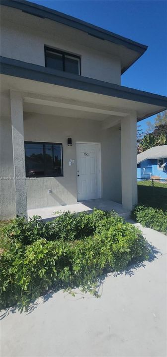 Activo con contrato: $450,000 (3 camas, 2 baños, 1450 Pies cuadrados)